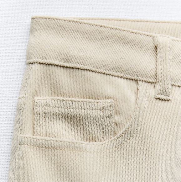 🆕️ Zara Straight Leg Corduroy Pants - Picture 5 of 5